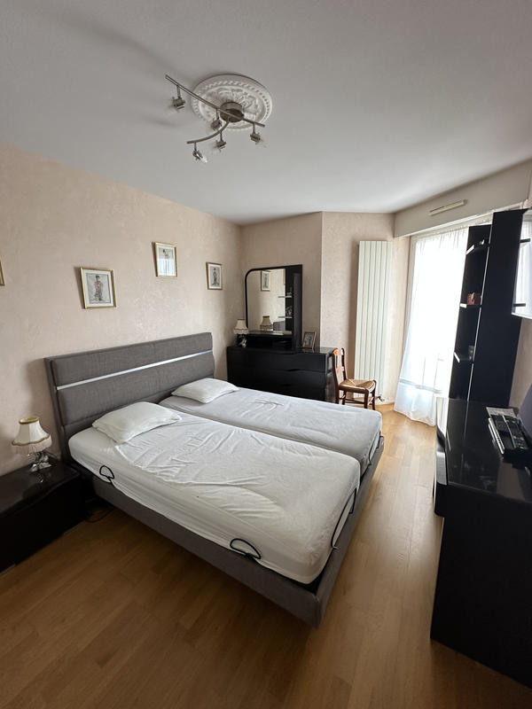 Appartement - 93 m² - 4 pièces