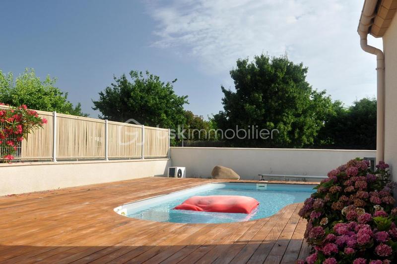 Villa - 145 m² - 6 pièces