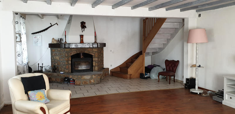 Maison - 250 m² - 7 pièces