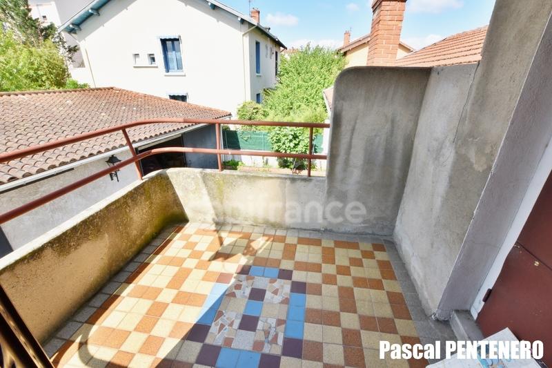Maison - 141 m² - 5 pièces