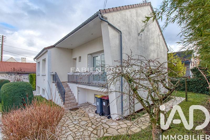 Maison - 151 m² - 7 pièces