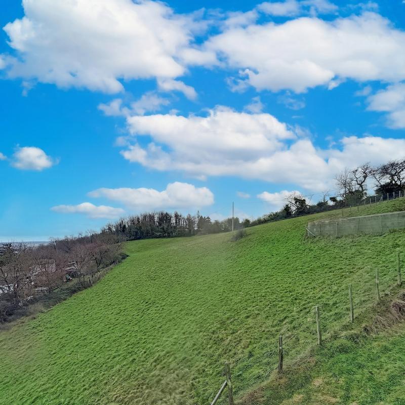 Maison - 180 m² - 4 pièces