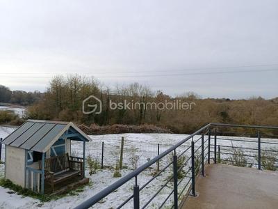 Maison traditionnelle - 102 m² - 5 pièces