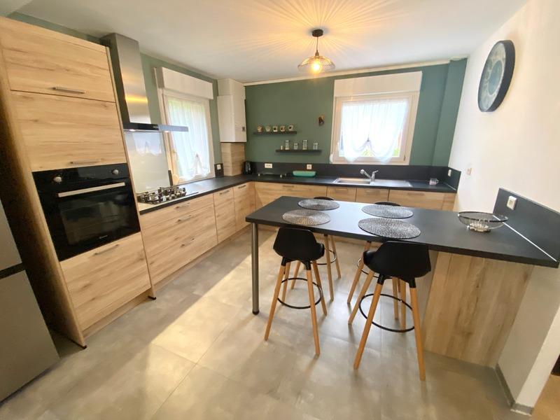 Appartement - 100 m² - 5 pièces