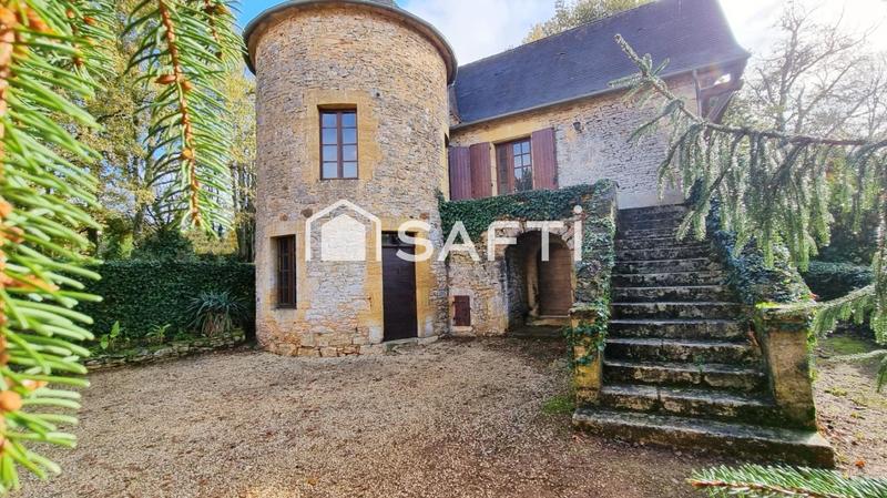 Maison - 185 m² - 10 pièces