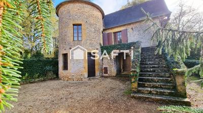 Maison - 185 m² - 10 pièces