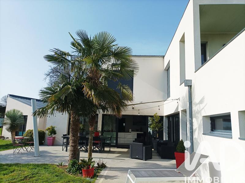 Maison de maîtres - 165 m² - 6 pièces