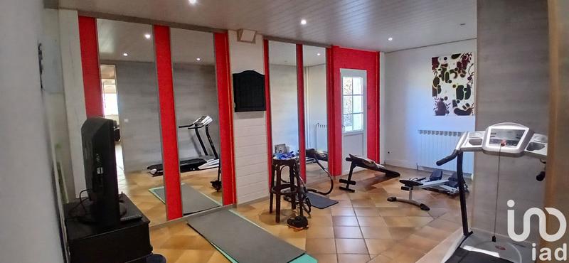 Maison - 267 m² - 6 pièces