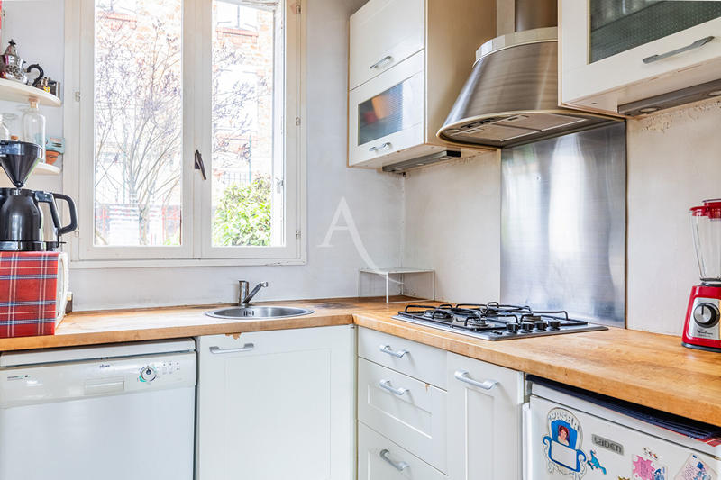 Maison - 100 m² - 5 pièces