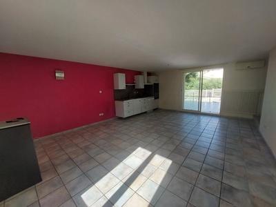 Appartement - 65 m² - 2 pièces