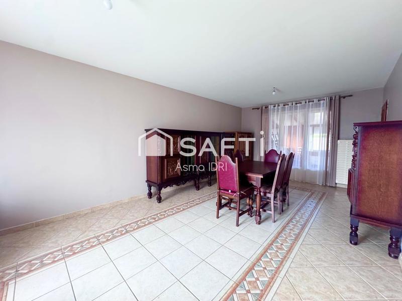 Maison - 137 m² - 6 pièces