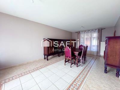 Maison - 137 m² - 6 pièces