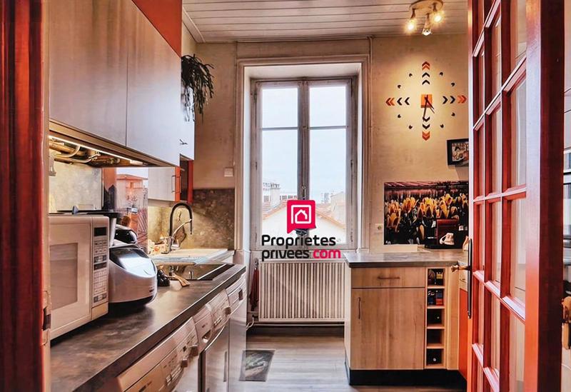 Appartement - 137 m² - 6 pièces
