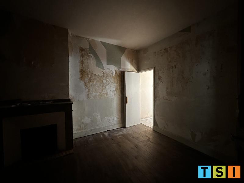 Maison - 191 m² - 12 pièces