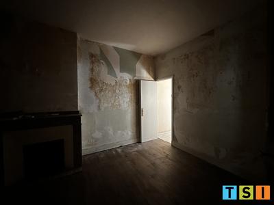 Maison - 191 m² - 12 pièces