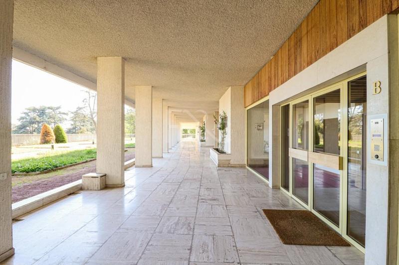 Appartement - 104 m² - 4 pièces