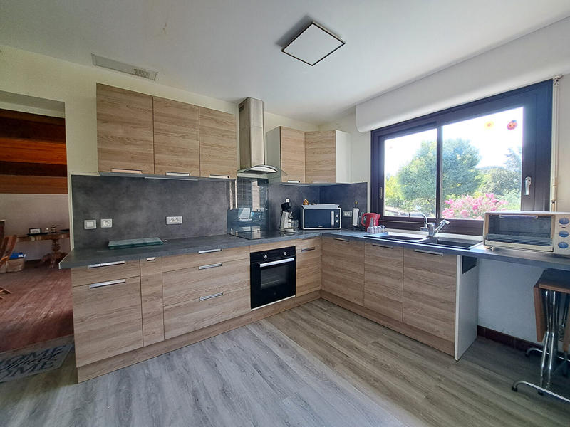 Maison - 197 m² - 7 pièces