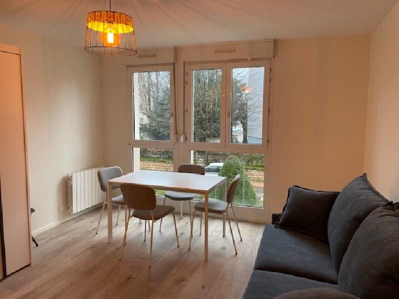 Studio - 28 m² - 1 pièce