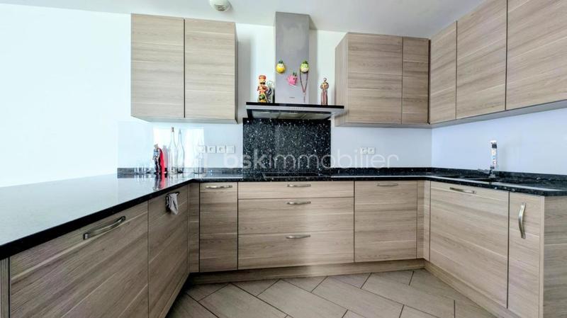 Pavillon - 100 m² - 4 pièces