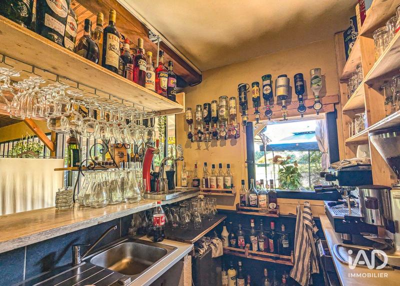 Local commercial - 144 m²