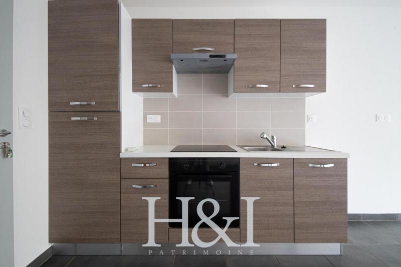 Propriété - 100 m² - 5 pièces