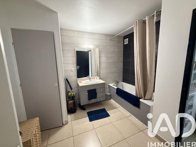 Appartement - 85 m² - 3 pièces