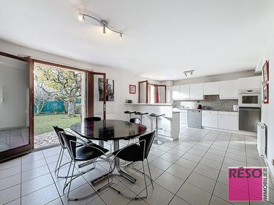 Maison - 118 m² - 5 pièces