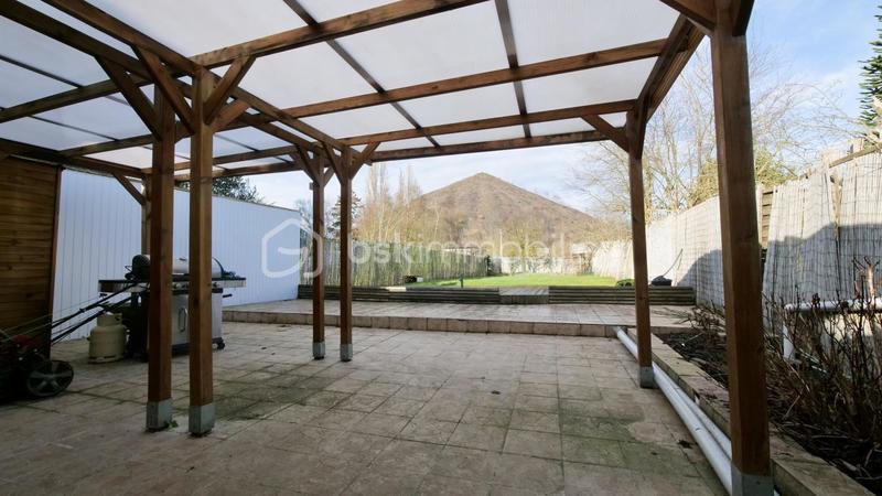 Maison de ville - 220 m² - 7 pièces