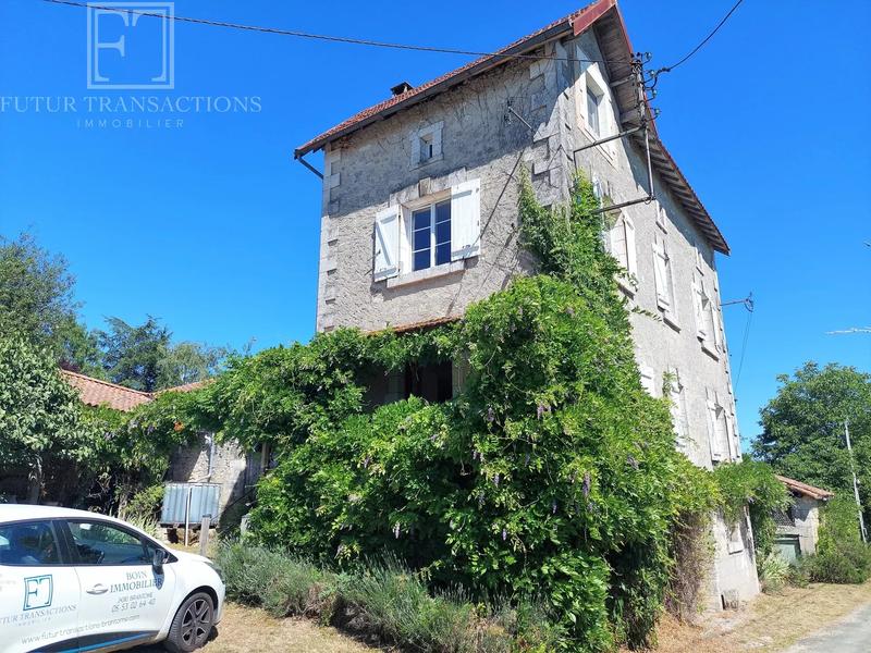 Maison - 216 m² - 6 pièces