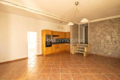 Maison de ville - 137 m² - 7 pièces