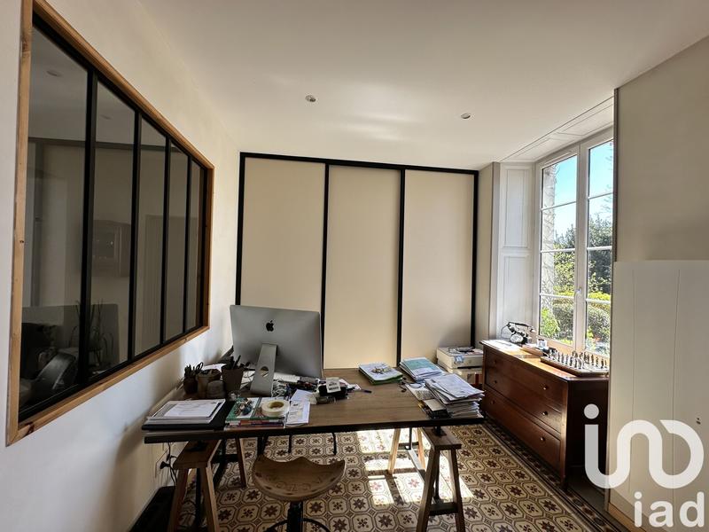 Maison - 262 m² - 7 pièces