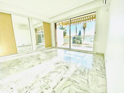 Appartement - 88 m² - 3 pièces