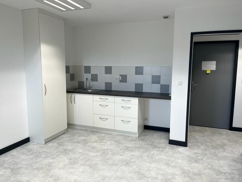 Local d'activités - 42 m²