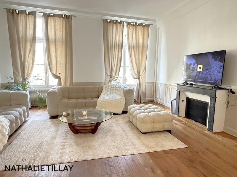 Maison bourgeoise - 236 m² - 8 pièces