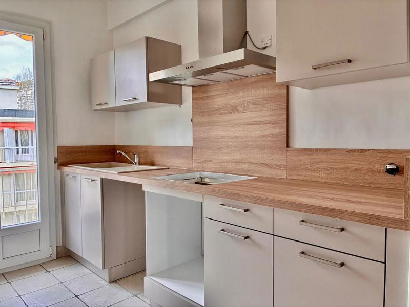 Appartement - 66 m² - 3 pièces