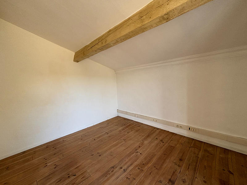 Maison - 184 m² - 4 pièces