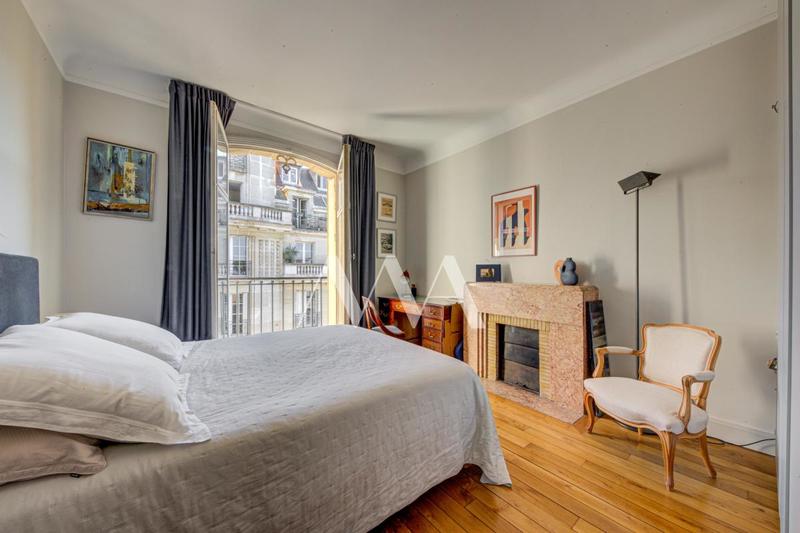 Appartement - 100 m² - 4 pièces