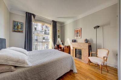 Appartement - 100 m² - 4 pièces