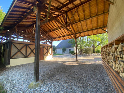 Demeure - 280 m² - 8 pièces