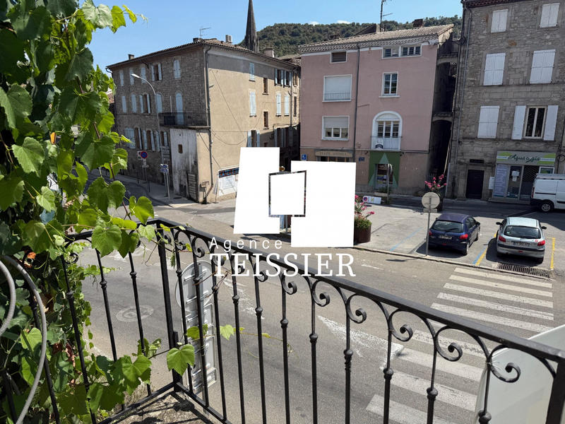 Appartement - 89 m² - 4 pièces