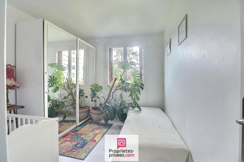 Appartement - 80 m² - 4 pièces