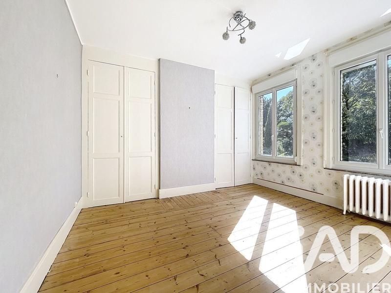 Maison de ville - 242 m² - 8 pièces