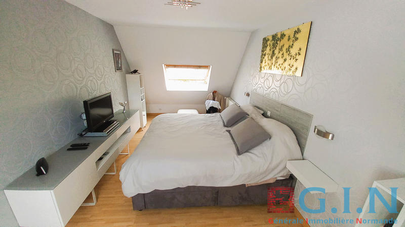 Maison - 170 m² - 7 pièces