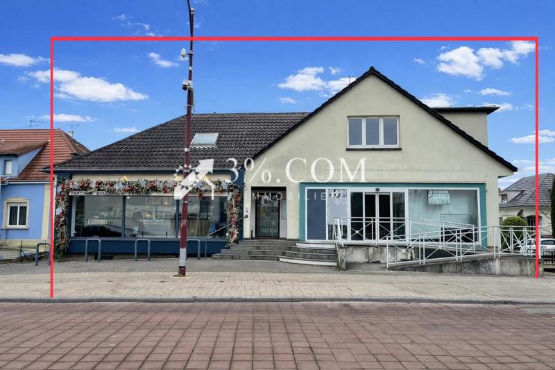 Local commercial - 334 m² - 20 pièces