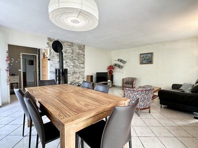 Maison - 115 m² - 6 pièces