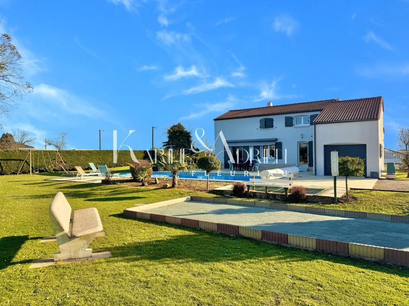 Maison - 178 m² - 5 pièces