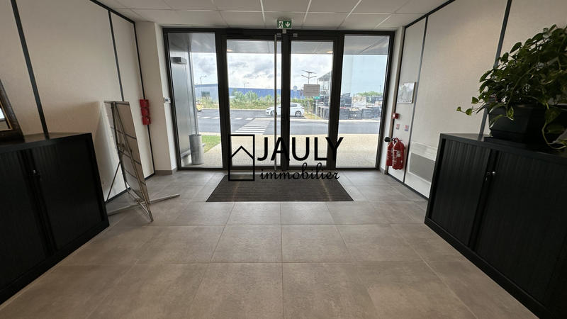 Entrepôt - 2 507 m²