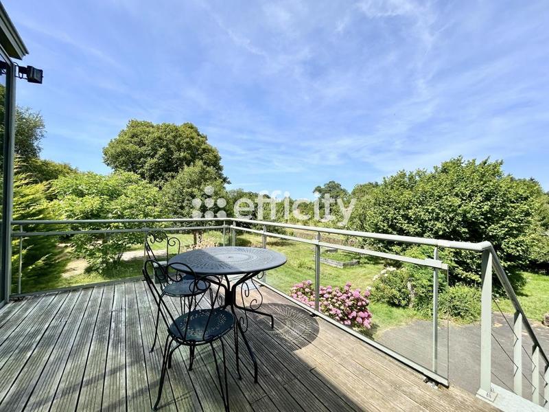 Maison - 158 m² - 5 pièces