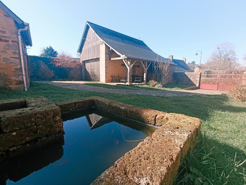 Maison de village - 230 m² - 8 pièces