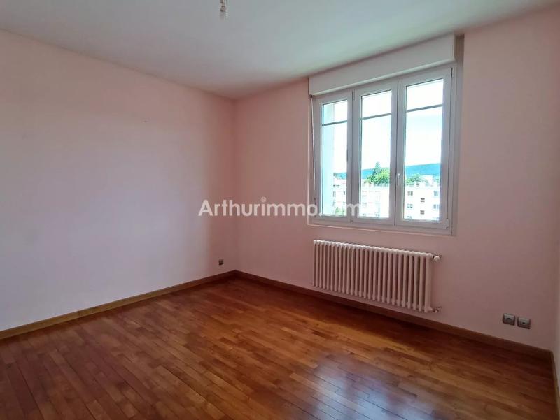 Appartement - 100 m² - 5 pièces